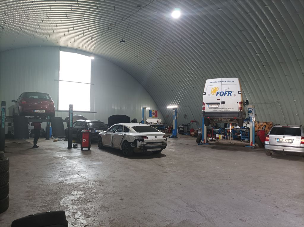 AUTO IMBA — fotografie 6